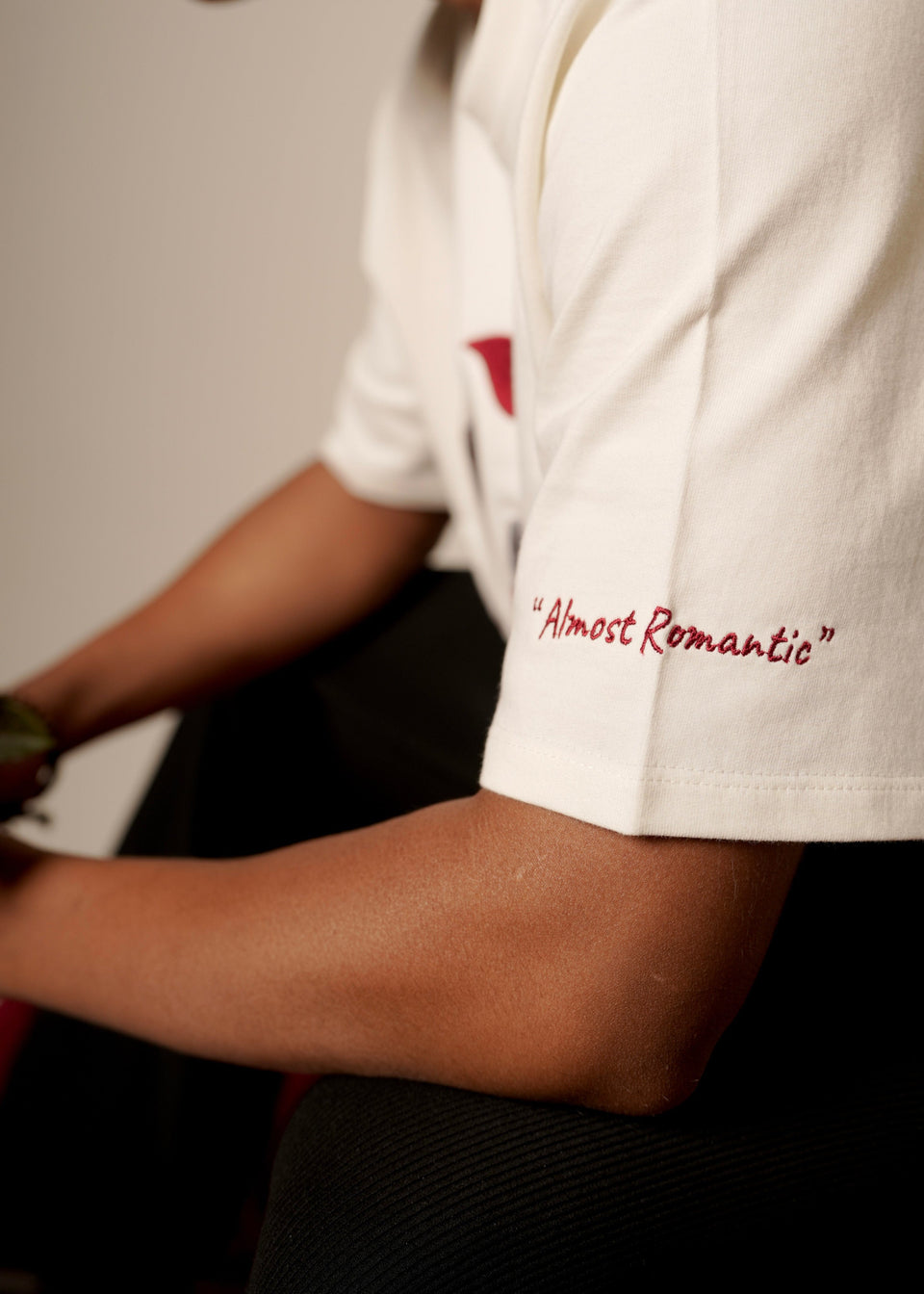 ‘CLINK & CONFESS’ TEE | OFF WHITE