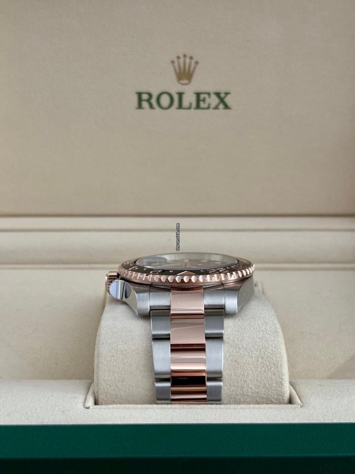 Rolex | GMT-Master II | 126711CHNR | Steel | 40 mm | Gold/Steel | Black | Automatic