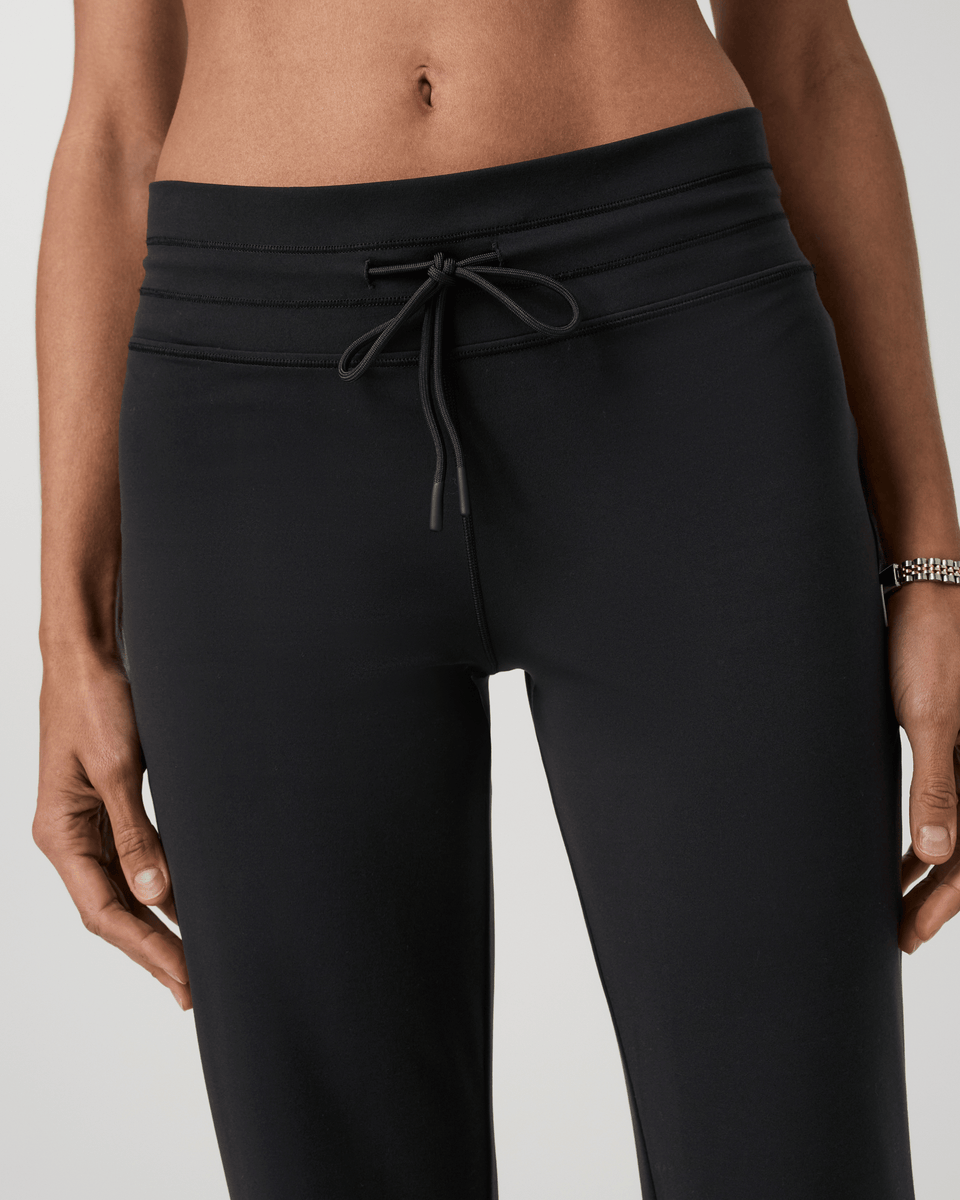 Vuori Daily Form Ankle Pant