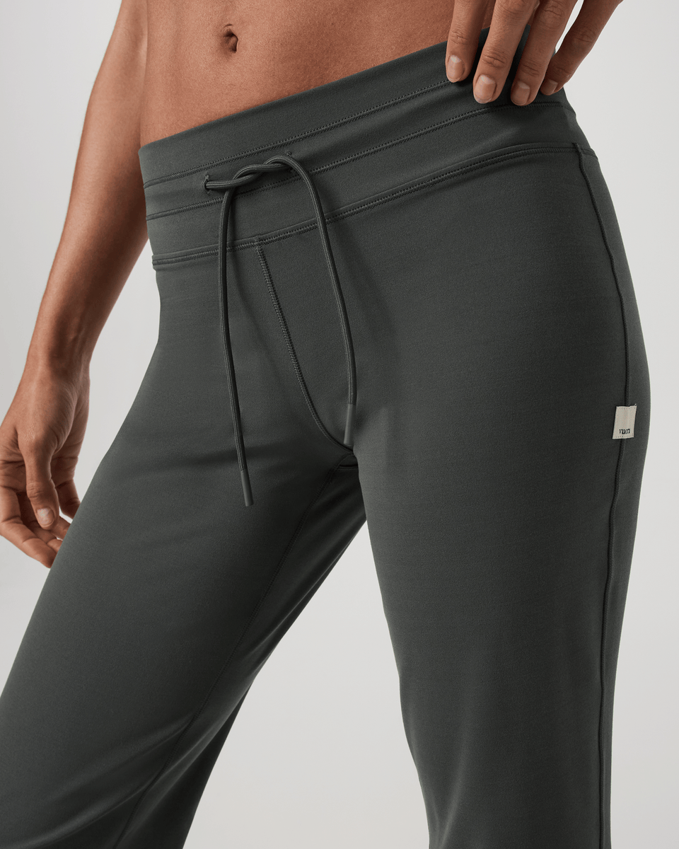 Vuori Daily Form Ankle Pant