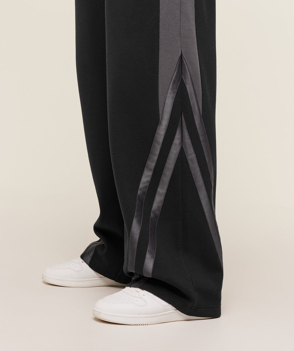 Gymshark x Carlos Belcast Track Pant - GS Black