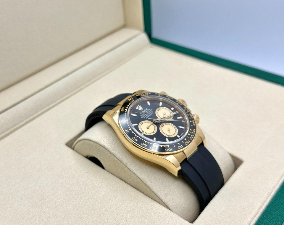 Rolex | Daytona | 126518LN | Yellow gold | 40 mm | Black