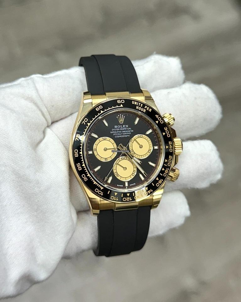 Rolex | Daytona | 126518LN | Yellow gold | 40 mm | Black