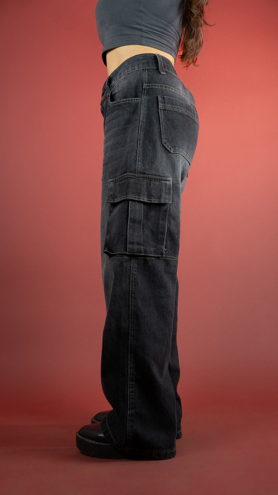 CARBON BLACK DENIM WOMEN'S CARGO
