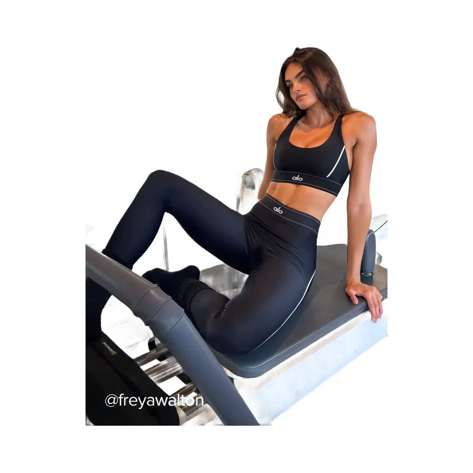 Alo Women's Airlift Suit Up Bra - Black/White