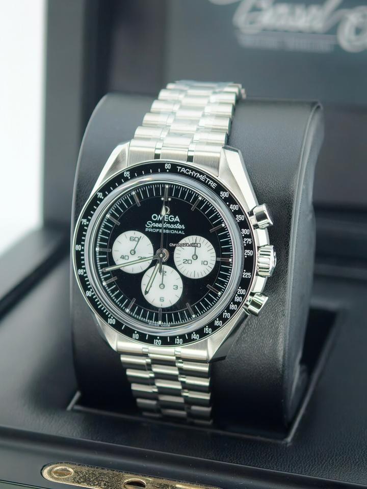 Omega Speedmaster Professional Moonwatchbasel one Speedmaster Moonwatch reverse panda 5 years international warranty sapphire crystal