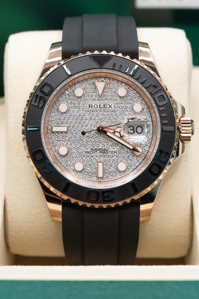 Rolex | Yacht-Master | 126655 | Rose gold | 40 mm | Rubber | Silver | Automatic