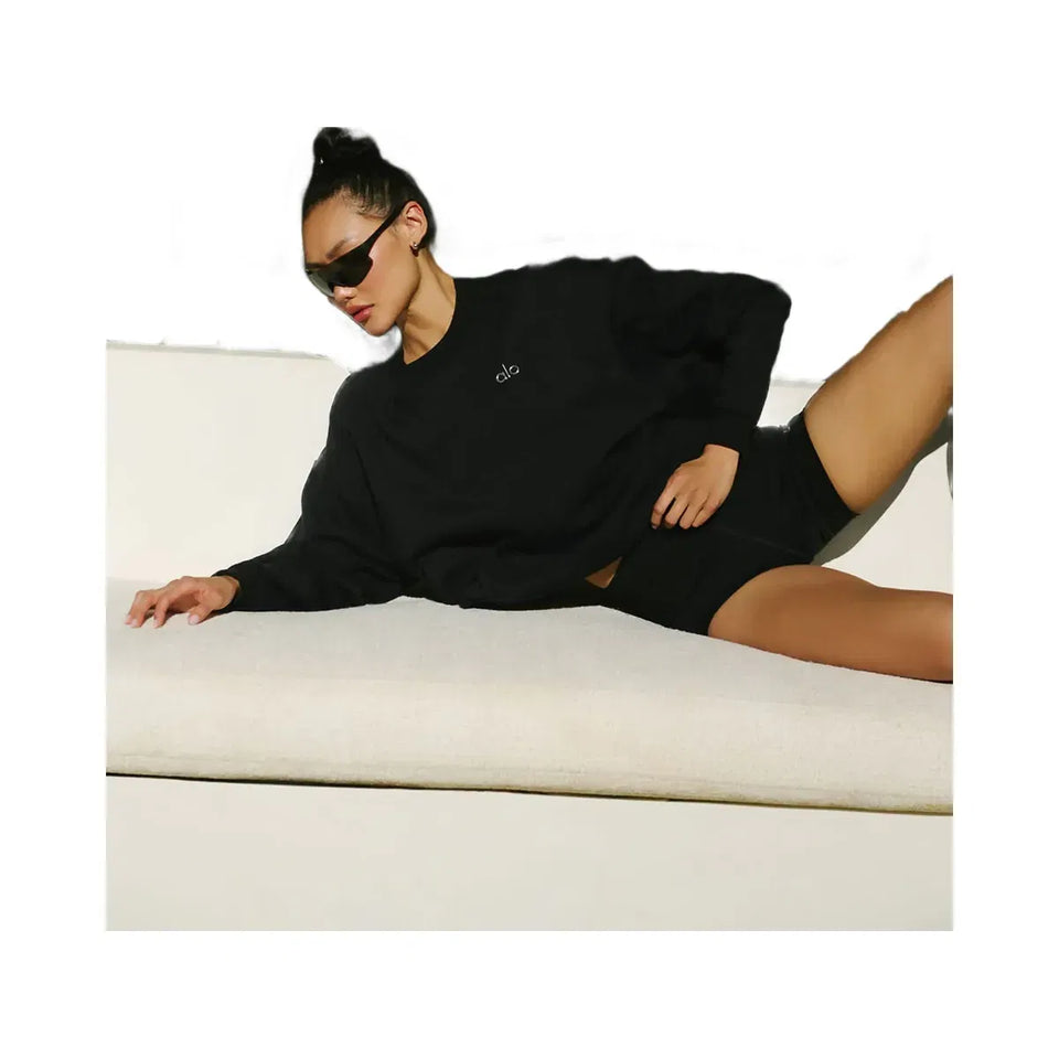 Alo Women's Accolade Crew Neck Pullover - Black