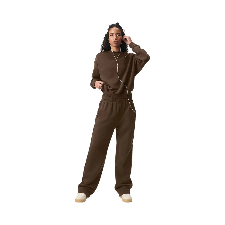 Alo Women's Accolade Crew Neck Pullover - Espresso