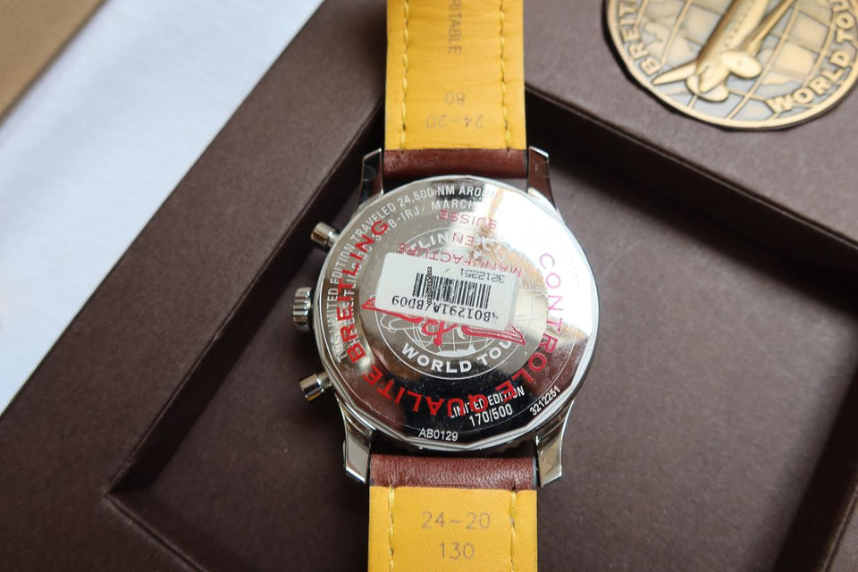 Breitling Navitimer 01 46 DC-3 Chronograph automatique Edition limitée 1/500. set complet neuf jamais portée