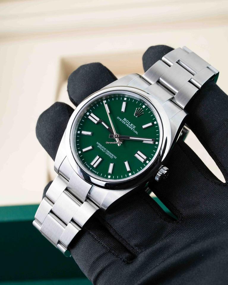 Rolex | Oyster Perpetual | 124300 | Steel | 41 mm | Green | Automatic
