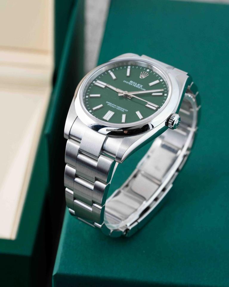 Rolex | Oyster Perpetual | 124300 | Steel | 41 mm | Green | Automatic