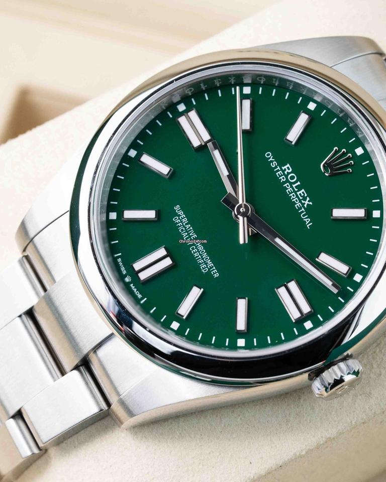 Rolex | Oyster Perpetual | 124300 | Steel | 41 mm | Green | Automatic