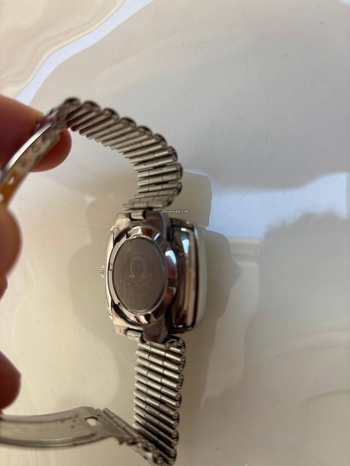 Omega Genève