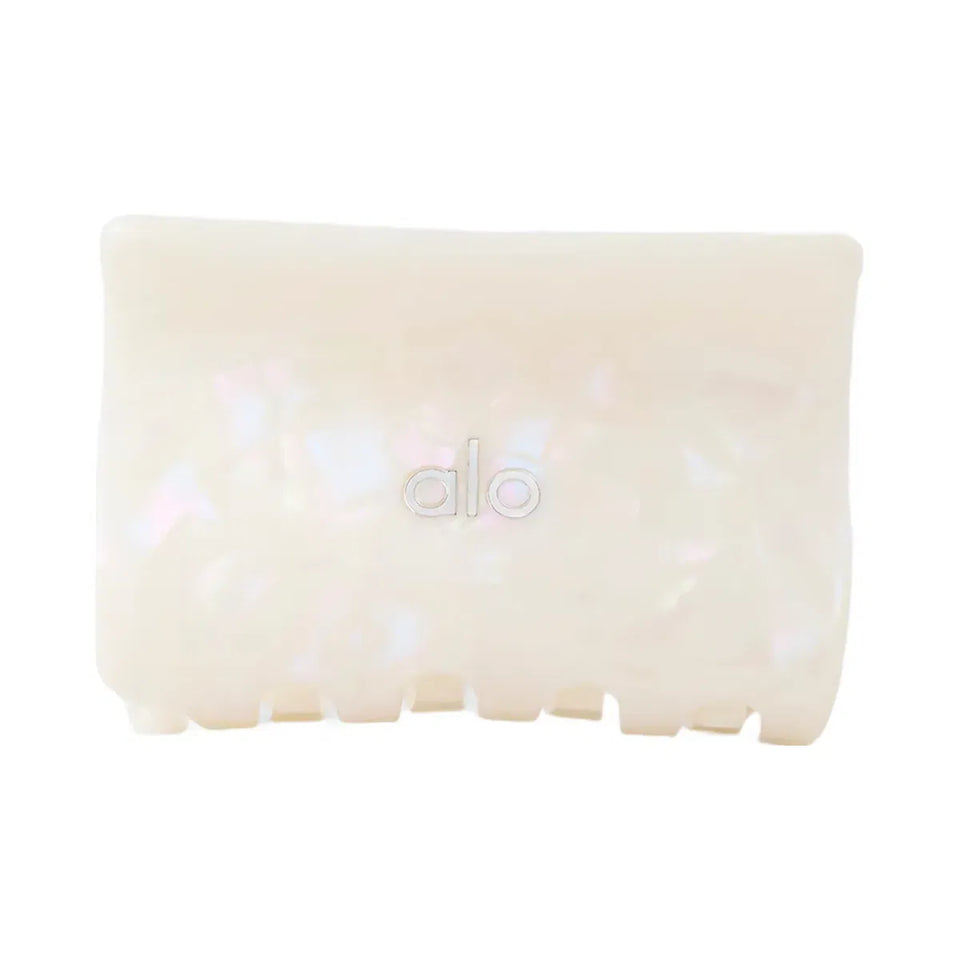 Alo Effortless Claw Clip - White Pearl
