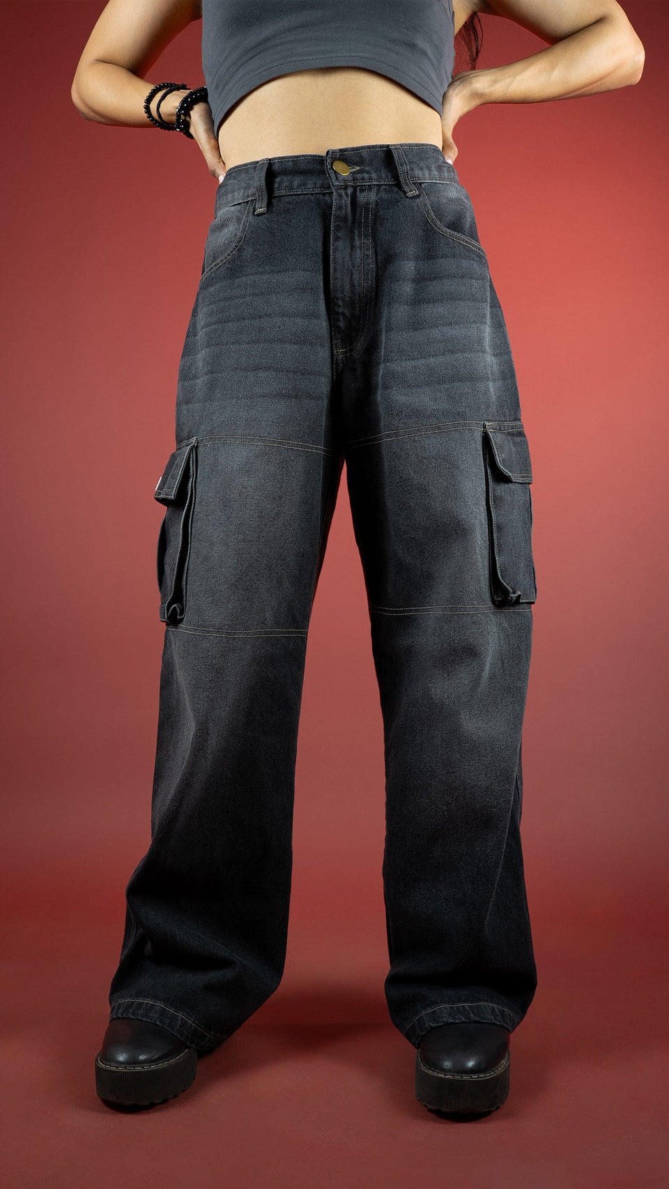CARBON BLACK DENIM WOMEN'S CARGO