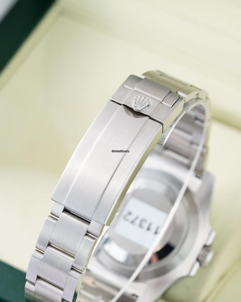 Rolex | Submariner | 116610LV | Steel | 40 mm | Green | Automatic