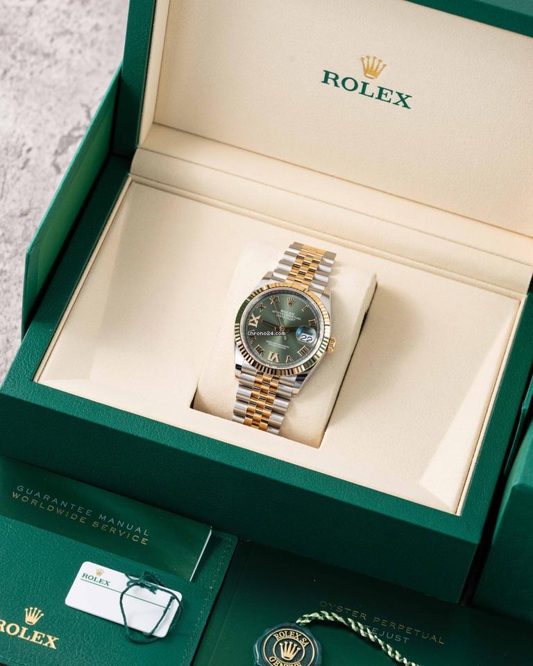 Rolex | Datejust | 126233 | Gold/Steel | 36 mm | Green | Automatic