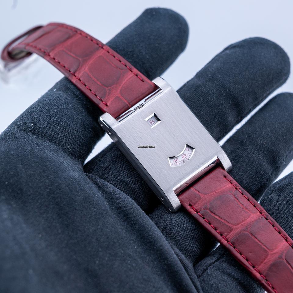Cartier Tank à Guichets