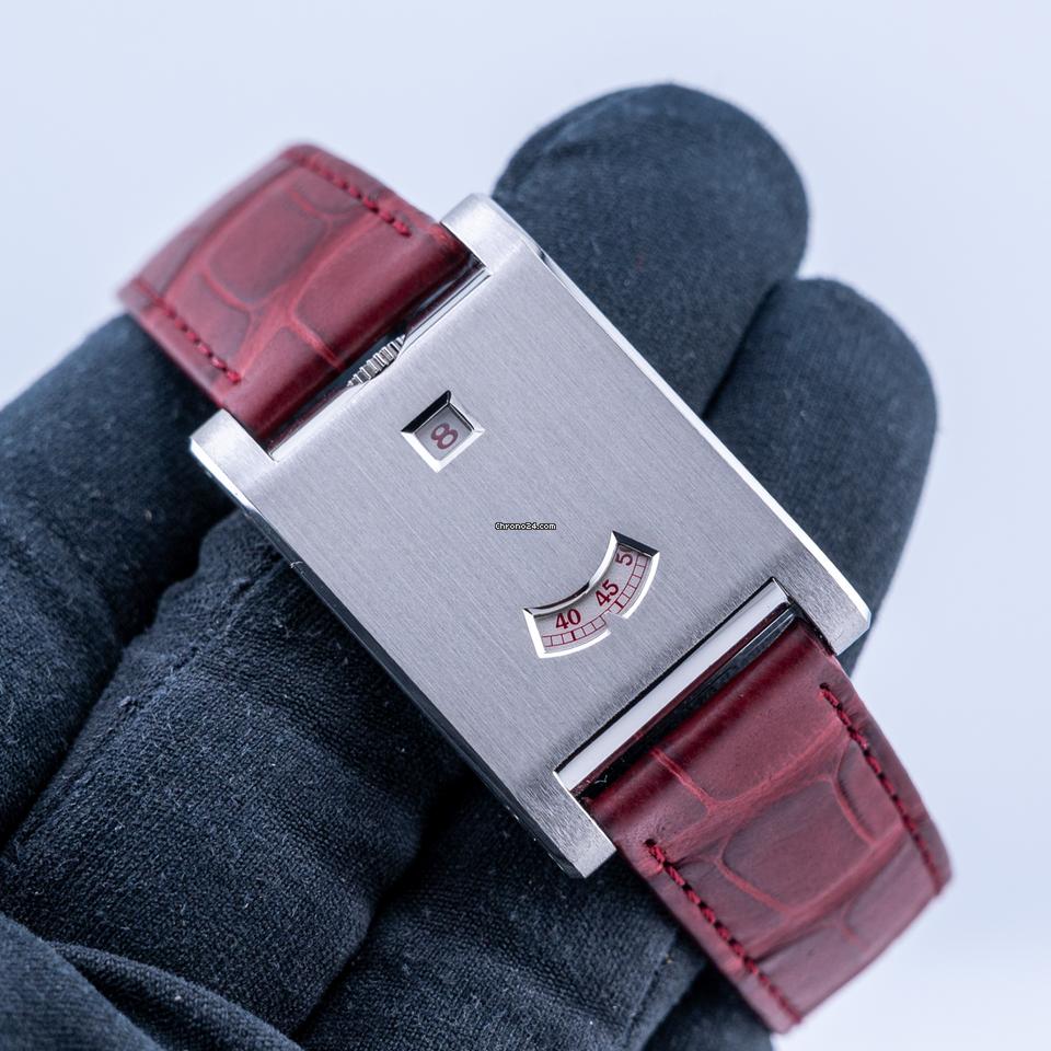 Cartier Tank à Guichets