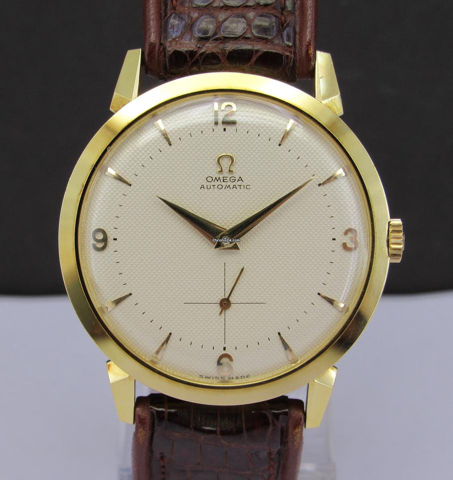 Omega Classic Vintage ref. 2709 18 kts yellow gold made in 1952
