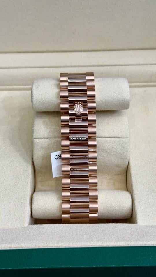 Rolex | Day-Date | 228235 | Rose gold | 40 mm