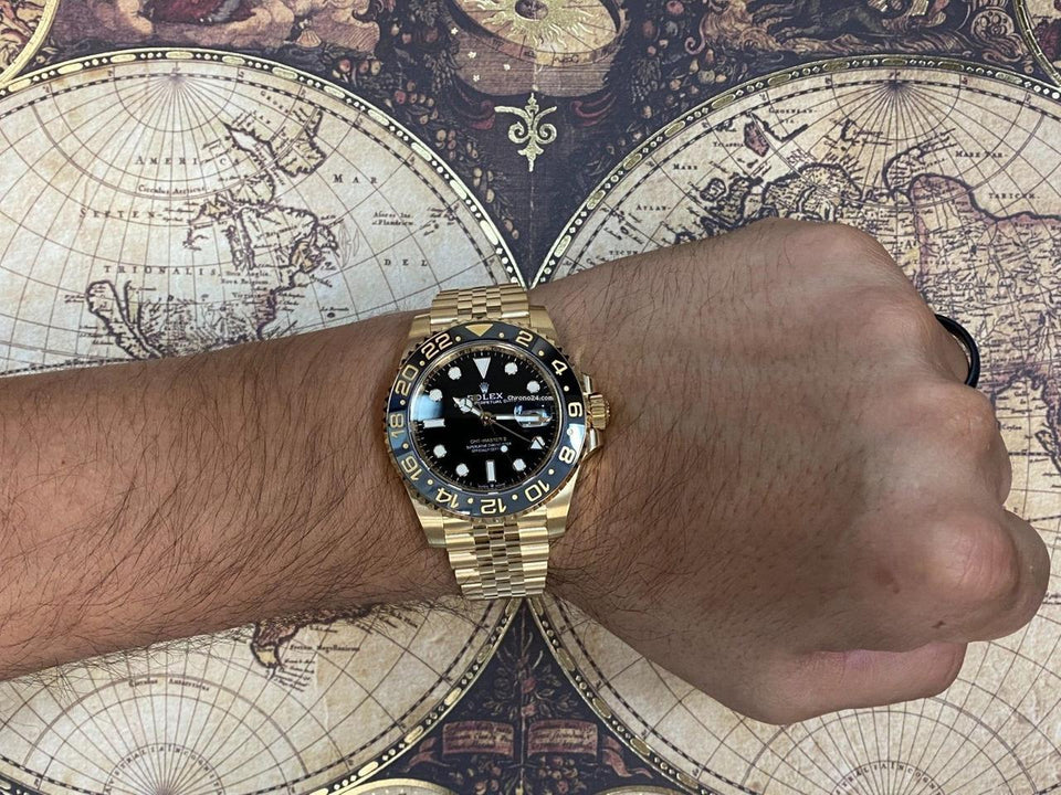Rolex | GMT-Master II | 126718 | Yellow gold | 40 mm | Yellow gold | Black | Automatic