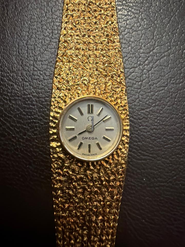 Omega Quartz 1969 ultra rare Gold