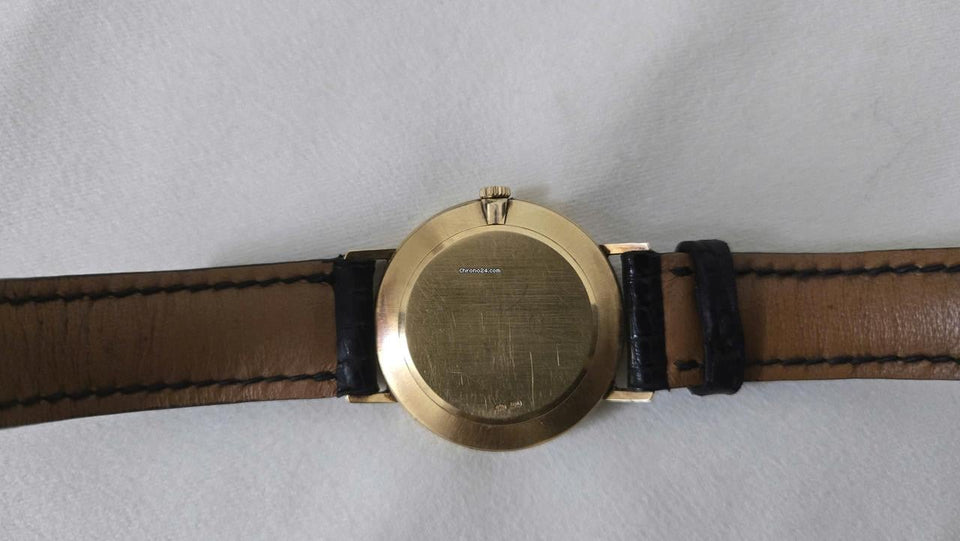 Rolex | Cellini | 4112 | Yellow gold | 31 x 37 mm | Leather | Gold | Manual winding
