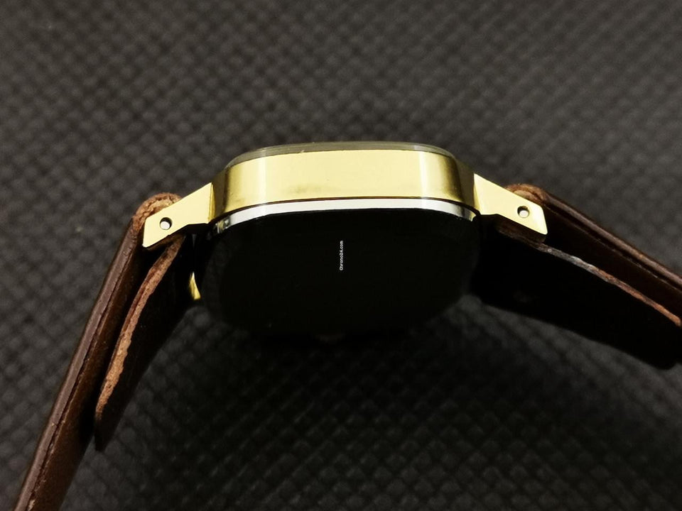 Omega De Ville