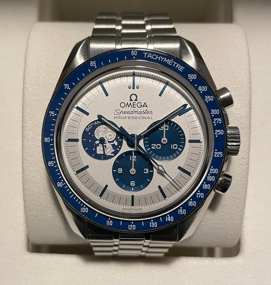 Omega Speedmaster Professional Moonwatch'Silver Snoopy Award' NEW Complete Set +Bracelet & Stickers | 50th Anniversary Ed