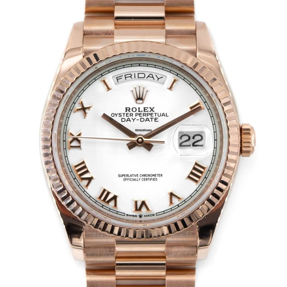 Rolex | Day-Date | 128235 | Rose gold | 36 x 43 mm | Rose gold | White | Automatic