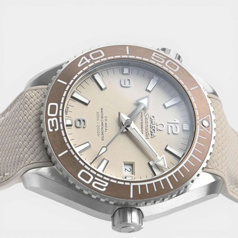 Omega Seamaster Planet Ocean Steel / 43.5 mm / Box&Papers / 215.32.44.21.09.001