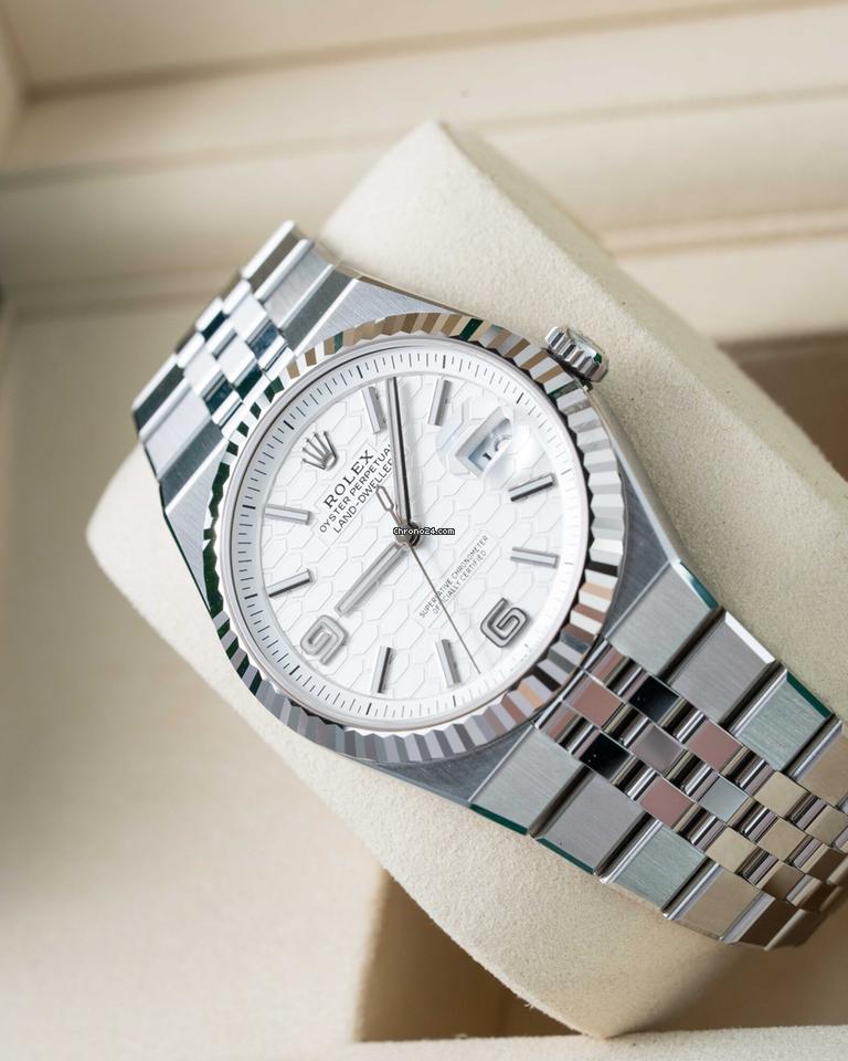 Rolex | Land-Dweller | 127334 | Steel | 40 mm | White | Automatic