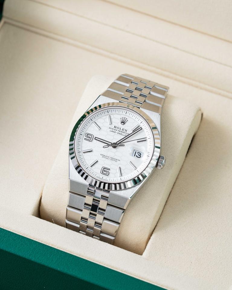 Rolex | Land-Dweller | 127334 | Steel | 40 mm | White | Automatic