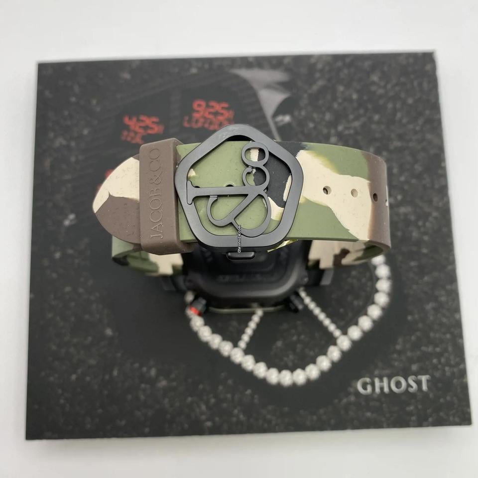 Jacob & Co.. Ghost Carbon Bezel Camouflage Quartz Mens Watch GH100.11.NS.PC.ANO4 D
