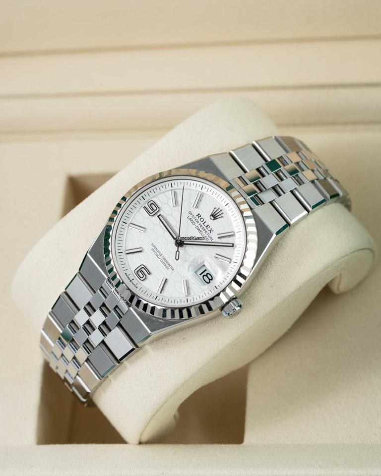 Rolex | Land-Dweller | 127234 | Steel | 36 mm | White | Automatic