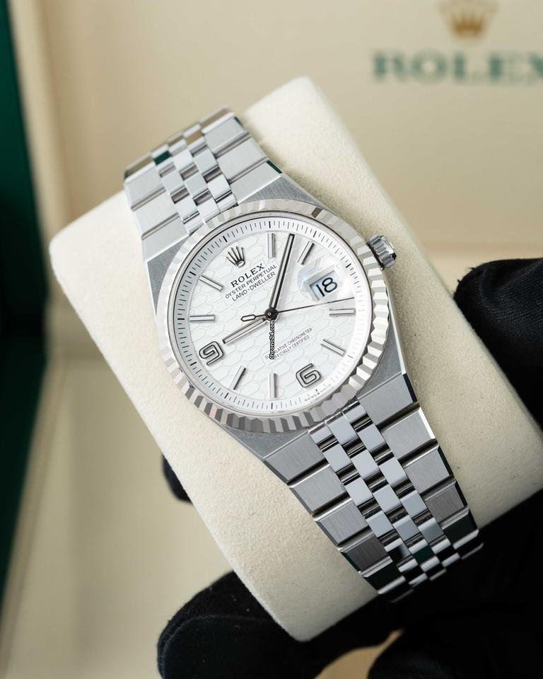 Rolex | Land-Dweller | 127234 | Steel | 36 mm | White | Automatic