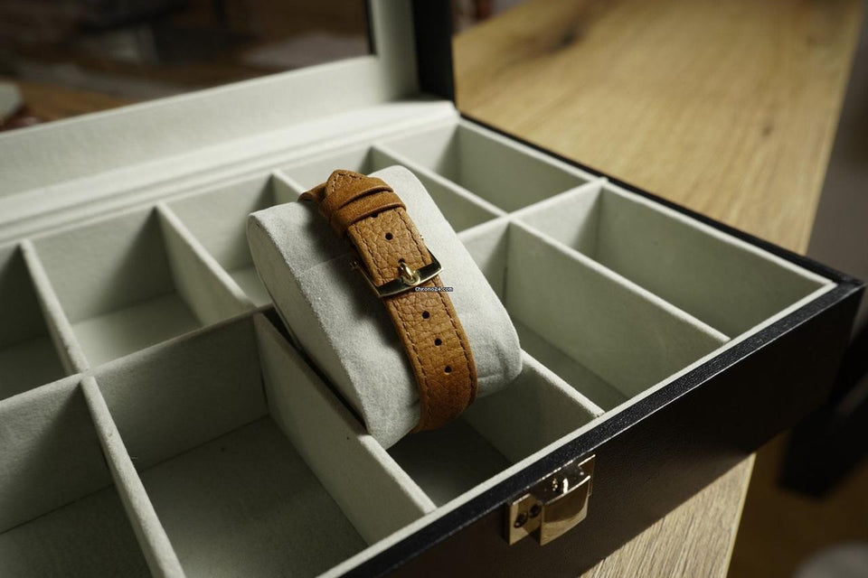 Omega La Magique Omega La Magique 18 K Collector's & ultra rare ''Scarface''