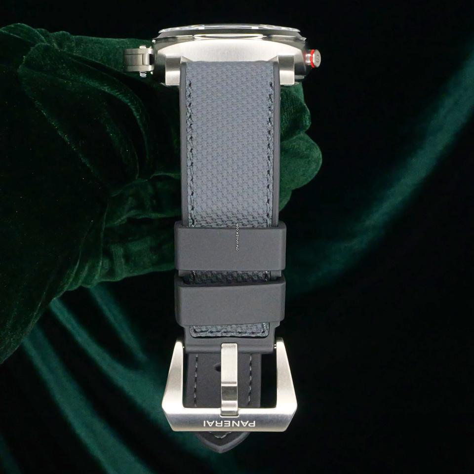 Panerai2025 NEW UNWORN Luminor Chrono Flyback “Luna Rossa Titanio” Ltd. Ed. FULL SET PAM01654