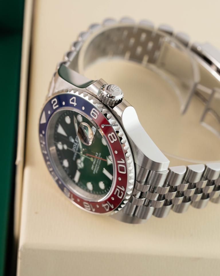 Rolex | GMT-Master II | 126710BLRO | Steel | 40 mm | Black | Automatic