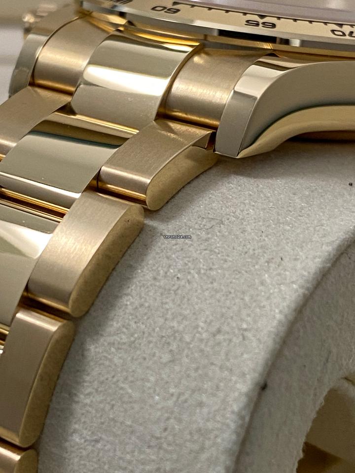 Rolex | Daytona | 126508 | Yellow gold | 40 mm | Yellow gold | Green | Automatic