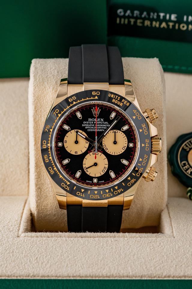 Rolex | Daytona | 116518LN | Yellow gold | 40 mm | Rubber | Black | Automatic