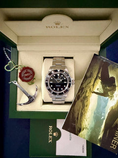 Rolex | Submariner | 14060M | Steel | 40 mm | Steel | Black | Automatic