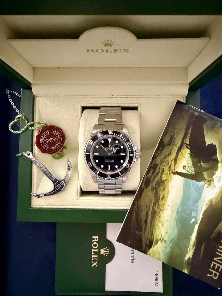 Rolex | Submariner | 14060M | Steel | 40 mm | Steel | Black | Automatic