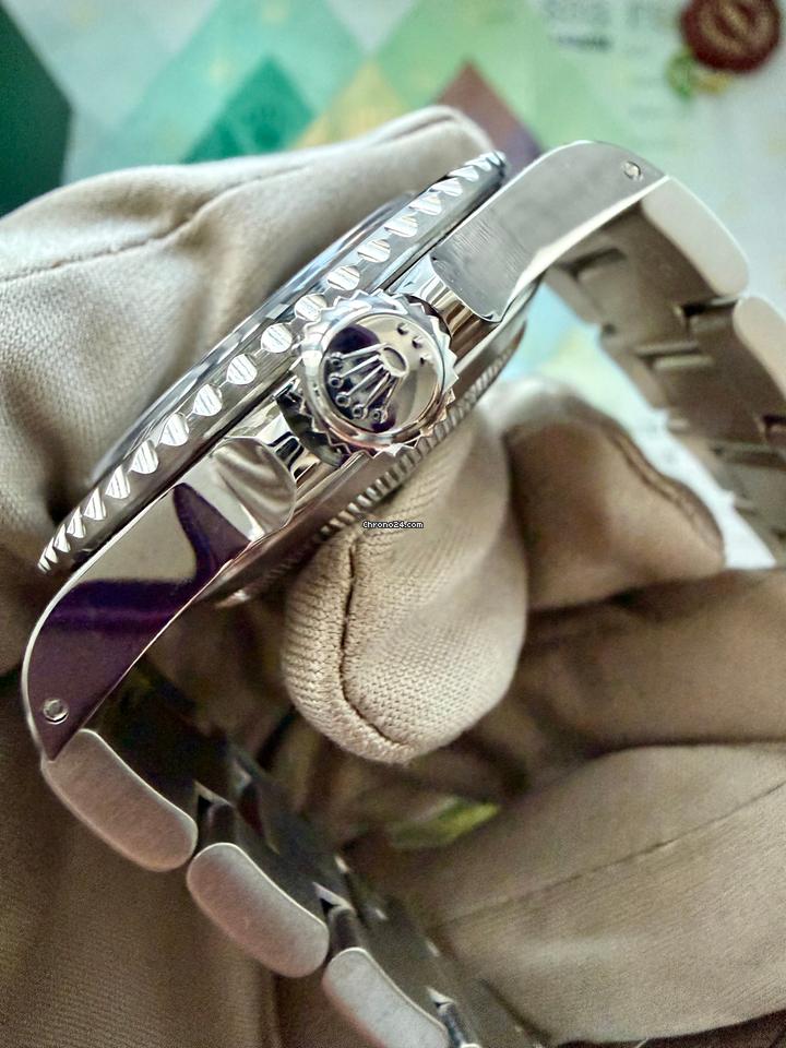 Rolex | Submariner | 14060M | Steel | 40 mm | Steel | Black | Automatic