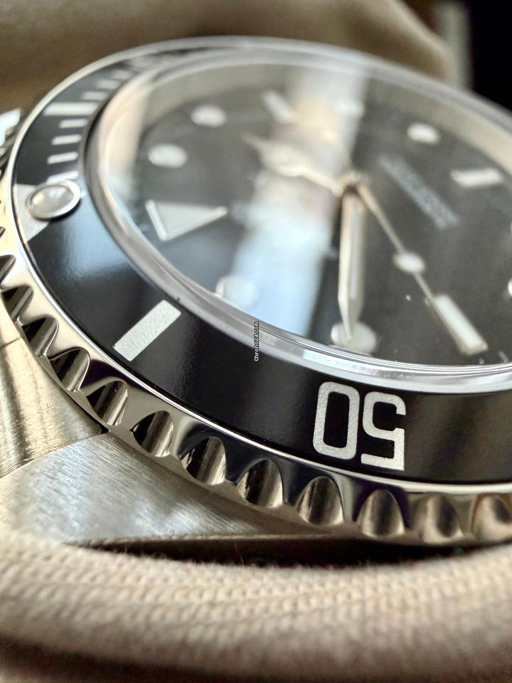 Rolex | Submariner | 14060M | Steel | 40 mm | Steel | Black | Automatic