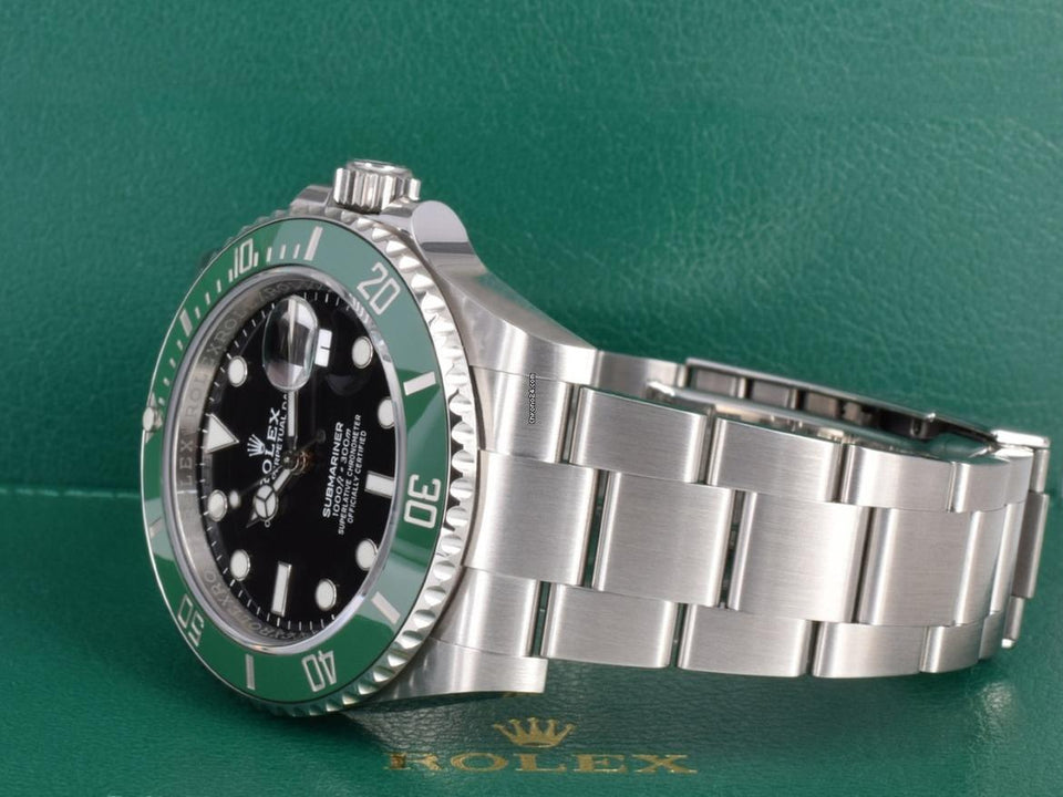 Rolex | Submariner | 126610LV | Steel | 41 mm | Green | Automatic