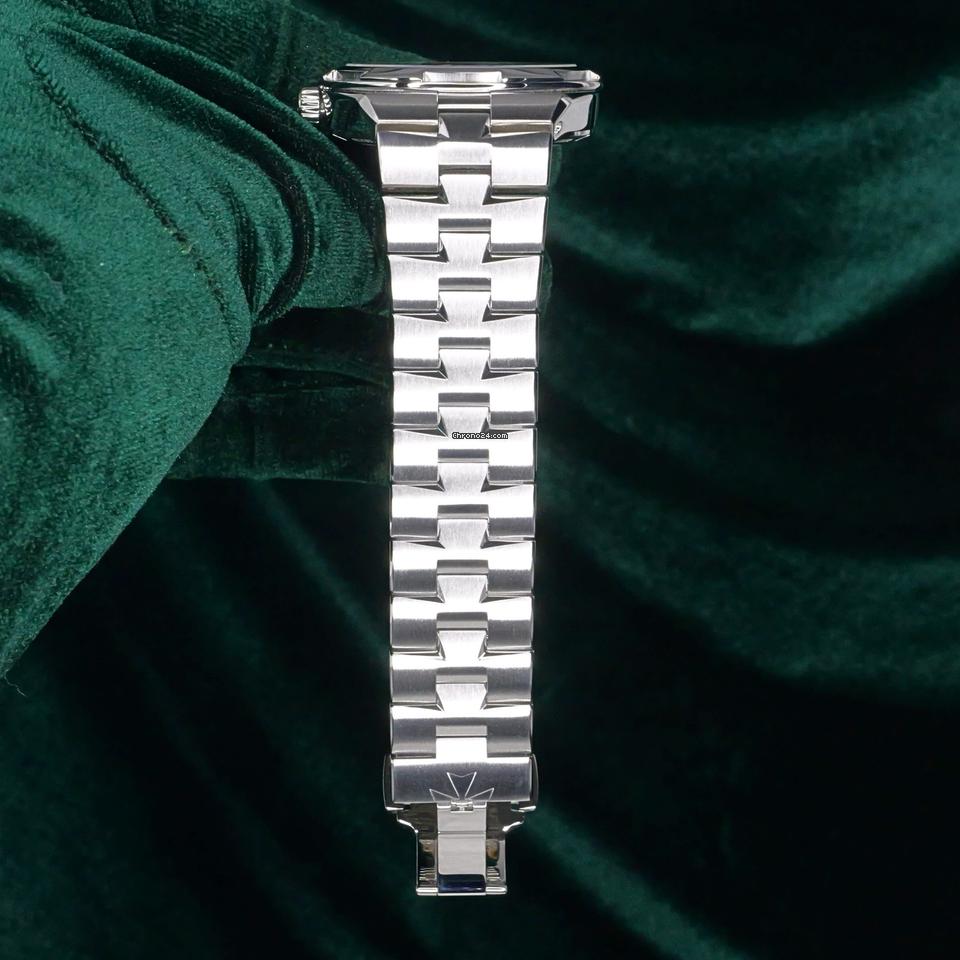 Vacheron Constantin Overseas