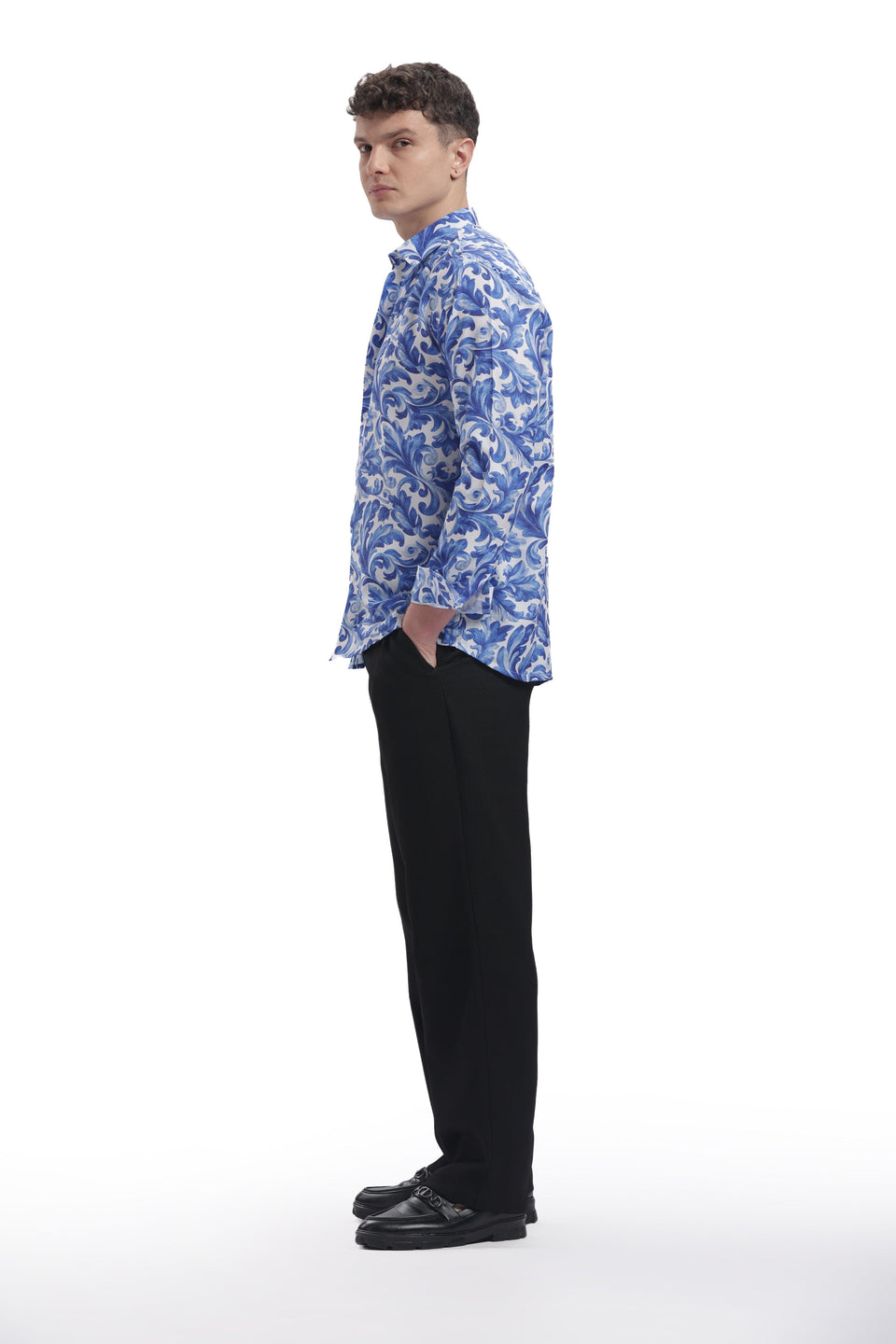 Acanthus Accents I'MHERE Essentials full sleeve shirt
